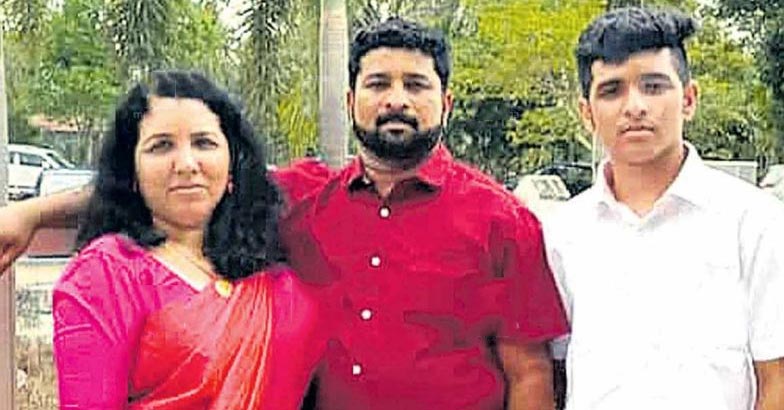 Parents dies | Bignewslive