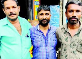 മൂന്നുപേർ ചേർന്ന് ടിക്കറ്റെടുത്തു; കൂടെ പോന്നത് കാരുണ്യയുടെ ഒന്നാംസമ്മാനമായ 80 ലക്ഷം!