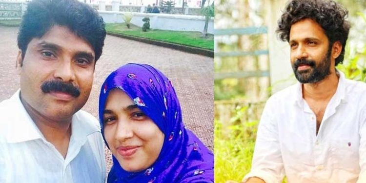 ‘പഠിച്ച കള്ളനല്ലെങ്കില് ഐഫോണ് എടുക്കാതിരിക്കുക’! തൊട്ടുപിന്നാലെ വീട്ടിലെത്തുമെന്ന് പ്രതീക്ഷിച്ചില്ല, എങ്കില് ഇങ്ങനെയൊരു ‘അബദ്ധം’ ചെയ്യില്ലായിരുന്നു; ടി സിദ്ദിഖിന്റെ ഭാര്യയുടെ നഷ്ടപ്പെട്ട ഫോണ് തിരിച്ചുനല്കി’പ്രമുഖന്’