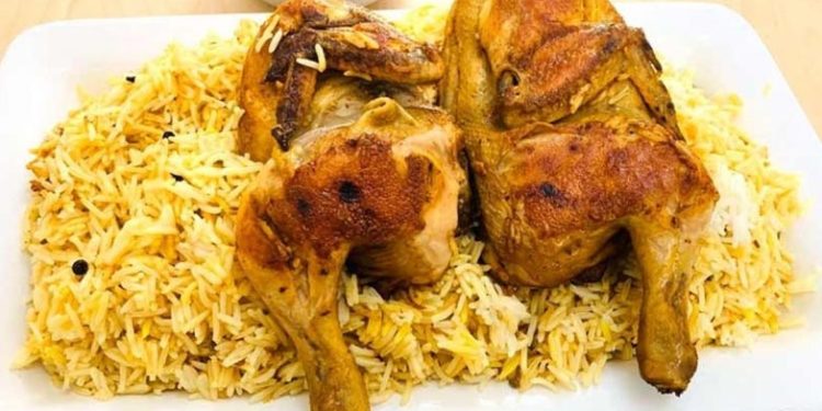 മന്തിയില് ഭക്ഷ്യവിഷബാധ: എട്ടു പേര് ചികിത്സയില്, വേങ്ങരയിലെ മന്തി ഹൗസ് പൂട്ടി