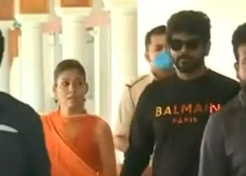 മാതാപിതാക്കളുടെ അനുഗ്രഹം തേടി: നയന്‍താരയും വിഘ്‌നേഷും തിരുവല്ലയിലെത്തി