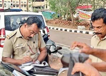 നമ്പര്‍ പ്ലേറ്റില്‍ ‘ജസ്റ്റ് മാരീഡ്’: വിവാഹപാര്‍ട്ടിയ്ക്ക് പിഴയിട്ട് എംവിഡി