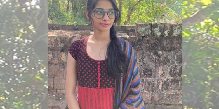 കൃത്യമായി വാക്സിൻ എടുത്തിട്ടും കോളേജിൽ പോയി വന്നതോടെ പനി; മരുന്ന് നൽകി, വെള്ളം കുടിച്ചതിന് പിന്നാലെ ലക്ഷണം കാണിച്ചു; പേവിഷ ബാധയേറ്റ് മരിച്ച ശ്രീലക്ഷ്മിയുടെ അച്ഛന്റെ വാക്കുകൾ