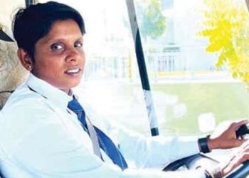 സ്‌കൂൾ ബസ് ഡ്രൈവറാകാൻ മോഹം; ഇന്ന് യുഎഇയിൽ ഹെവി ലൈസൻസ് സ്വന്തമാക്കി ജിൻഷി