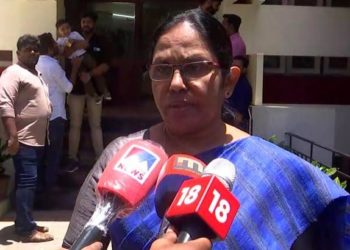 ‘രാഷ്ട്രീയക്കാര്ക്ക് ഈ പുരസ്കാരം പതിവില്ല’: മഗ്സസെ പുരസ്കാരം നിരസിച്ച് കെകെ ശൈലജ