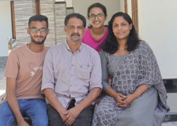 เดนเตเดฆเดฏเดพเดเดพเดคเด; เดกเตเดเตเดเดฑเต เดเดพเดฃเดพเดจเตโ เดชเตเดเดตเต เดเดพเดฐเตโ เด
เดชเดเดเดคเตเดคเดฟเดฒเตโเดชเตเดชเตเดเตเดเต; เดทเดพเดฐเตโเดเดฏเดฟเดฒเตโ เดฎเดฒเดฏเดพเดณเดฟ เด
เดคเตเดญเตเดคเดเดฐเดฎเดพเดฏเดฟ เดฐเดเตเดทเดชเตเดชเตเดเตเดเต