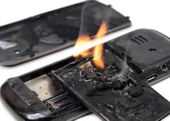 ചാര്‍ജിനിട്ട മൊബൈല്‍ ഫോണ്‍ പൊട്ടിത്തെറിച്ച് വീടിന് തീപിടിച്ചു; 8 മാസം പ്രായമായ പിഞ്ചുകുഞ്ഞിന് ദാരുണമരണം