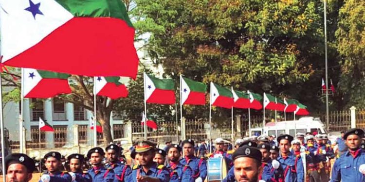 പോപുലര്‍ ഫ്രണ്ട് നേതാക്കളെ അറസ്റ്റ് ചെയ്തതില്‍ പ്രതിഷേധം; വെള്ളിയാഴ്ച സംസ്ഥാനത്ത് ഹര്‍ത്താല്‍