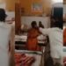 രോഗിയായ സ്ത്രീയെ വാര്ഡിലൂടെ മുടിയില് പിടിച്ചിഴച്ച് നഴ്സും സഹായികളും; സംഭവം വിവാദമായതോടെ ന്യായീകരിച്ച് ആശുപത്രി അധികൃതര്
