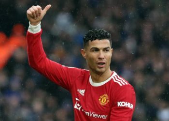 500 เดฎเดฟเดฒเตเดฏเดฃเตโ เดซเตเดณเตเดตเตเดดเตเดธเต!!! เดธเตเดทเตเดฏเดฒเตโเดฎเตเดกเดฟเดฏเดฏเดฟเดฒเตโ เดฑเตเดเตเดเตเดฐเตโเดกเดฟเดเตเดเต เดเตเดฐเดฟเดธเตเดฑเตเดฑเตเดฏเดพเดจเต เดฑเตเดฃเดพเดณเตโเดกเต