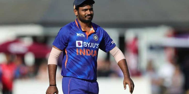 ബിസിസിഐ സഞ്ജുവിനോട് കാണിക്കുന്നത് കടുത്ത അനീതി; ഏകദിനത്തില്‍ നിന്നും ഒഴിവാക്കിയതിന് എതിരെ ആരാധക രോഷം ട്വിറ്ററില്‍ ട്രെന്‍ഡിങ്