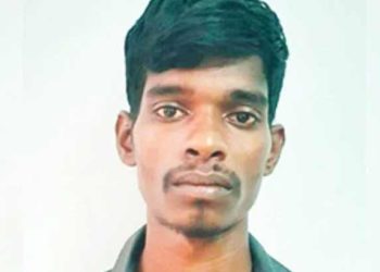 വീട്ടില്‍ അവശനിലയില്‍ കണ്ടെത്തിയ 52കാരന്‍ മരിച്ച സംഭവം കൊലപാതകം; മകന്റെ അടിയേറ്റ് മരിച്ചതെന്ന് പോലീസ്; യുവാവ് പിടിയില്‍