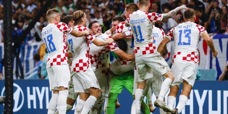 ക്രൊയേഷ്യ സെമിയില്‍: കണ്ണീരോടെ മഞ്ഞപ്പട പുറത്തേക്ക്