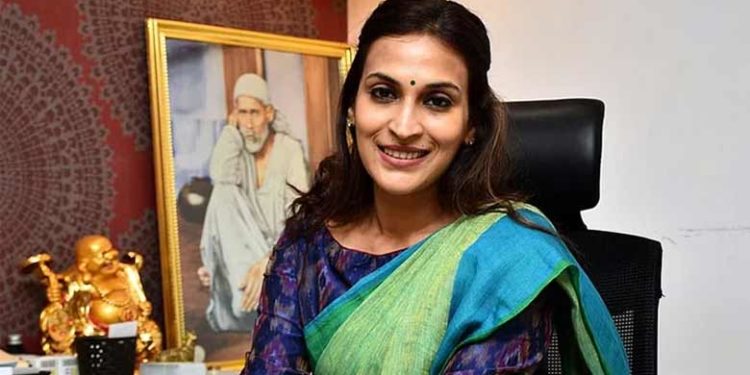 ഐശ്വര്യ രജനികാന്തിന്റെ വീട്ടിൽ നിന്നും മോഷണം തുടങ്ങിയത് 2019 മുതൽ; ലക്ഷങ്ങൾ നഷ്ടം; വീട്ടിലെ ജോലിക്കാരി പിടിയിൽ