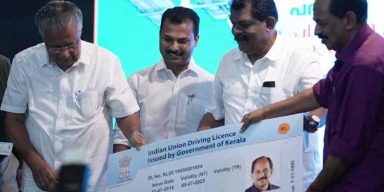 പിഴയീടാക്കാൻ ഇനി എഐ; എല്ലാ മാസവും ക്യാമറകൾ സ്ഥലം മാറ്റും; ഒരു മാസം പിഴ പിരിക്കില്ല