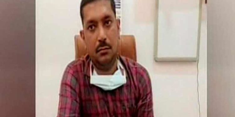 എറണാകുളം സ്വദേശി, പ്രീഡിഗ്രി യോഗ്യത; ജോലി മലപ്പുറത്ത് ഡോക്ടർ! ഒടുവിൽ വ്യാജൻ പിടിയിൽ