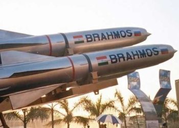ബ്രഹ്‌മോസ് മിസൈൽ അബദ്ധത്തിൽ പാകിസ്താനിലേക്ക് തൊടുത്ത സംഭവം; രാജ്യത്തിന് നഷ്ടം 24 കോടി; 23 വർഷത്തിനിടെ ആദ്യം