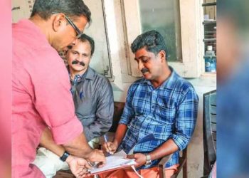 വീടിന്റെ ഉടമസ്ഥാവകാശം മാറ്റുന്നതിന് കൈക്കൂലി വാങ്ങി പോക്കറ്റിലുന്നതിനിടെ പിടിവീണു; തൃശ്ശൂർ കോർപറേഷൻ റവന്യൂ ഇൻസ്പെക്ടറെ വിജിലൻസ് അറസ്റ്റ് ചെയ്തു