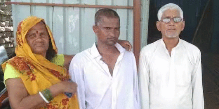 ഏഴ് വര്‍ഷം മുമ്പ് കാണാതായ മകന്‍ മരിച്ചെന്നു കരുതി അന്ത്യകര്‍മ്മങ്ങള്‍ ചെയ്തു, ഒടുവില്‍ തിരികെയെത്തി യുവാവ്