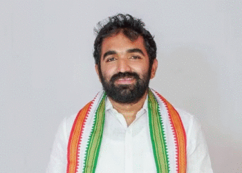 പുതുപ്പള്ളിയില്‍ ചാണ്ടി ഉമ്മന്റെ ലീഡ് ഉയരുന്നു