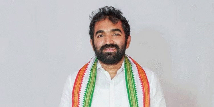 പുതുപ്പള്ളിയില്‍ ചാണ്ടി ഉമ്മന്റെ ലീഡ് ഉയരുന്നു