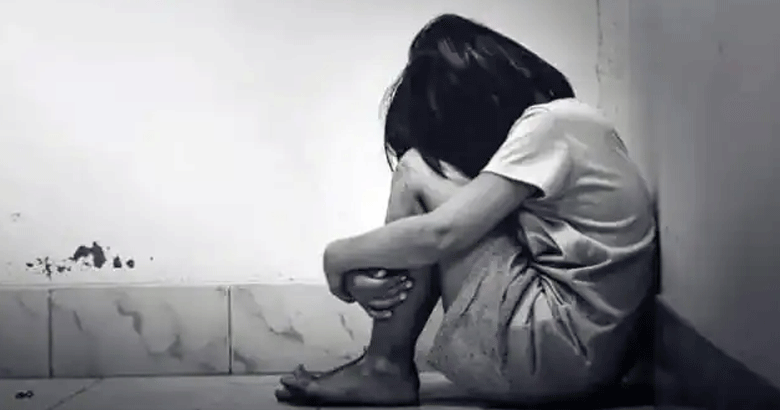 ‘പേടിച്ച് വിറച്ച അവസ്ഥയിലായിരുന്നു പെണ്‍കുട്ടി, ഞാനെന്റെ വസ്ത്രം നല്‍കി’; 12 കാരിയെ രക്ഷിച്ച പൂജാരി പറയുന്നു