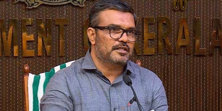 ‘പൊതുസ്ഥലത്ത് മാലിന്യം തള്ളുന്നവര്‍ക്കെതിരെ കര്‍ശന നടപടി, പിഴ ഈടാക്കും’ ; മുന്നറിയിപ്പുമായി മന്ത്രി എം.ബി രാജേഷ്