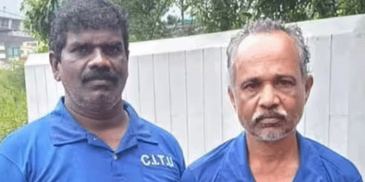 ആലുവ പീഡനം; പുഴയില്‍ ചാടിയ പ്രതിയെ സാഹസികമായി പിടികൂടി പോലീസിനെ ഏല്‍പ്പിച്ചത് ഇവരാണ്’ ;   ചിത്രം പങ്കുവച്ച് സിഐടിയു