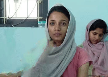 അപൂര്‍വ്വ രോഗം, മക്കളെ ചികിത്സിക്കാന്‍ കട്ടിലും മേശയും വിറ്റ് ഉമ്മ, മുന്നോട്ടുള്ള ചികിത്സയ്ക്ക് സുമനസ്സുകളുടെ സഹായം തേടുന്നു