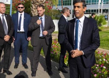 ‘ഇന്നും എന്നും തീവ്രവാദമെന്ന തിന്മയെ എതിര്ക്കും; ഇസ്രയേലിനൊപ്പം’; ടെല് അവീവില് എത്തി പിന്തുണ പ്രഖ്യാപിച്ച് ബ്രിട്ടീഷ് പ്രധാനമന്ത്രി ഋഷി സുനക്