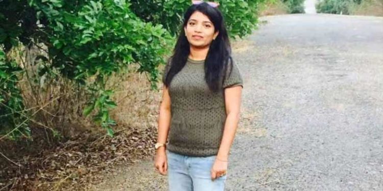 ജോലിയിൽ നിന്നും പിരിച്ചുവിട്ടതിന് പ്രതികാരം; ഖനിവകുപ്പ് ഡെപ്യൂട്ടി ഡയറക്ടർ പ്രതിമയുടെ കൊലപാതകത്തിൽ മുൻ ഡ്രൈവർ പിടിയിൽ