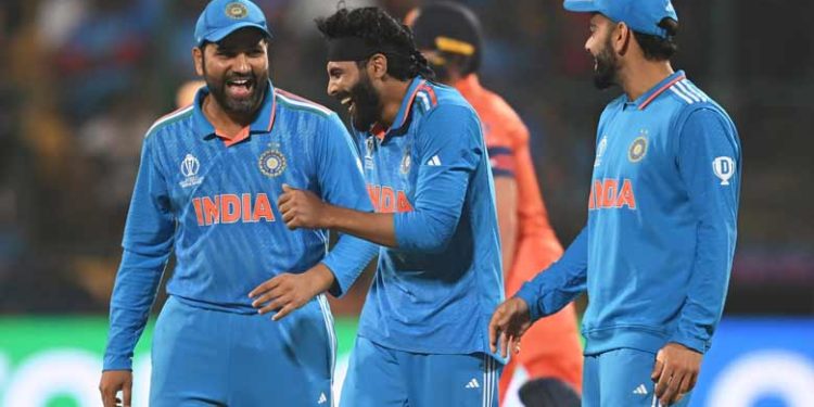 അജയ്യരായി ഇന്ത്യ! ഒമ്പതിൽ ഒമ്പത്; നെതർലാൻഡ്സിന് എതിരെ ഇന്ത്യയ്ക്ക് 160 റൺസിന്റെ വിജയം