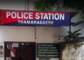 നഗ്‌നതാ പ്രദർശനം; പെൺകുട്ടി ബഹളം വെച്ചതോടെ കെഎസ്ആർടിസി ബസ് താമരശേരി പോലീസ് സ്‌റ്റേഷനിലേക്ക്; അറസ്റ്റിലായത് അധ്യാപകൻ