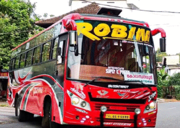 എംവിഡിയെ വെല്ലുവിളിച്ച് റോബിന്‍ ബസ്! കോടതി പറയും വരെ സര്‍വീസ് തുടരുമെന്ന് ബസുടമ