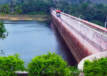 ജലനിരപ്പ് കുതിച്ചുയര്‍ന്നു, മുല്ലപ്പെരിയാര്‍ ഡാം നാളെ തുറക്കും; പെരിയാര്‍ തീരത്ത് ജാഗ്രത നിര്‍ദേശം