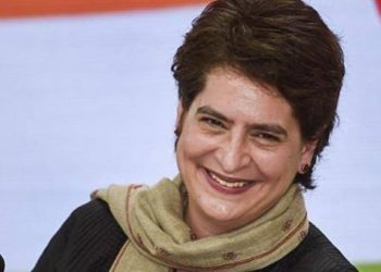 വയനാട്ടിൽ തെരഞ്ഞെടുപ്പ് പ്രചരണത്തിനിറങ്ങാൻ പ്രിയങ്ക, നാളെ എത്തും