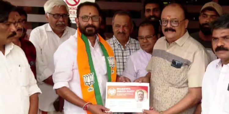 സിനിമാ താരം മഹേഷ് ബിജെപിയില്‍, കെ സുരേന്ദ്രനിൽ നിന്നും അംഗത്വം സ്വീകരിച്ചു