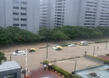 ബംഗളൂരുവില്‍ കനത്ത മഴ, മൈസൂരു എക്‌സ്പ്രസ് വേ യാത്രക്കാര്‍ക്ക് ജാഗ്രതാ നിര്‍ദേശം