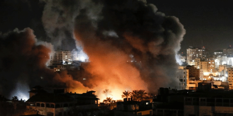 ലബനനിൽ വീണ്ടും ഇസ്രയേൽ വ്യോമാക്രമണം; 22 പേർ കൊല്ലപ്പെട്ടു, 117 പേർക്ക് പരിക്ക്