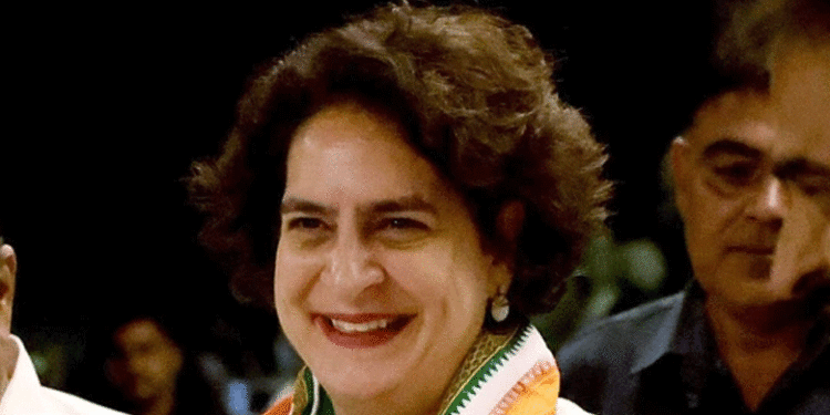 വയനാട്ടിൽ പ്രിയങ്ക ഗാന്ധി ഇന്ന് നാമനിർദ്ദേശ പത്രിക സമർപ്പിക്കും