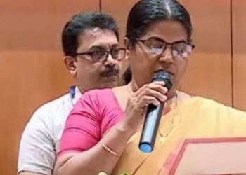 സിപിഎം  സ്ഥാനാർഥി കെ രത്‌നകുമാരി കണ്ണൂർ ജില്ലാ പഞ്ചായത്ത് പ്രസിഡൻ്റ്