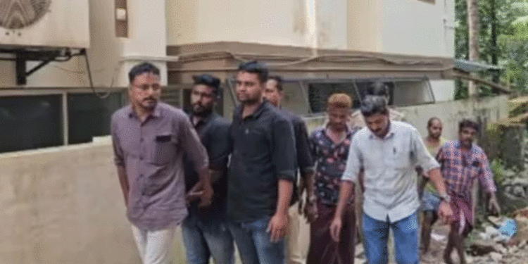 ആര്‍ഭാട ജീവിതത്തിന് മയക്കുമരുന്ന് വില്‍പ്പന, രഹസ്യ വിവരം കിട്ടി പോലീസെത്തി, മൂന്ന് ലക്ഷം വിലവരുന്ന കഞ്ചാവുമായി യുവാവ് പിടിയില്‍