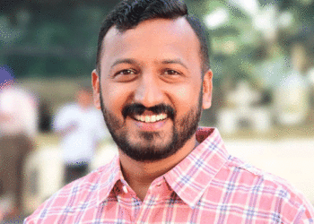 ‘എല്ലാവരും വിജയം പ്രതീക്ഷിക്കട്ടെ, പക്ഷേ അന്തിമ വിജയം മതേതരത്വത്തിന്’ ; രാഹുല് മാങ്കൂട്ടത്തില്