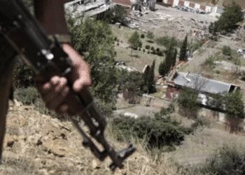 പാകിസ്ഥാൻ സൈനിക പോസ്റ്റിന് നേരെ ഭീകരാക്രമണം,16 സൈനികർ കൊല്ലപ്പെട്ടു