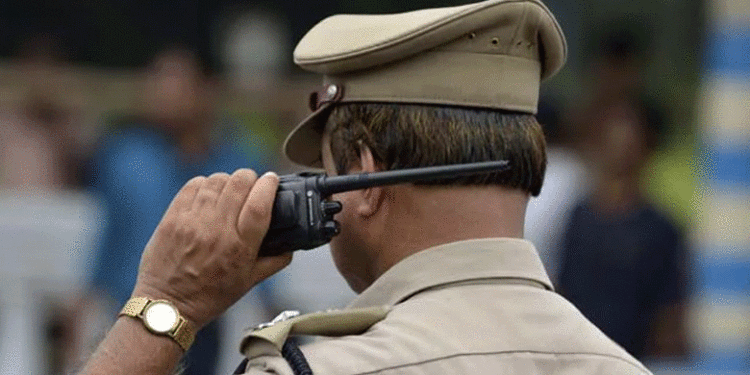 നഴ്‌സിംഗ് വിദ്യാര്‍ത്ഥിയുടെ ആത്മഹത്യാശ്രമം; കേസെടുത്ത് പോലീസ്, സ്വമേധയാ കേസെടുത്ത് വനിതാ കമ്മീഷന്‍