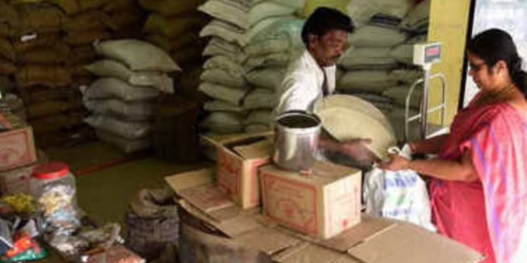 ഈ മാസം 27 മുതല്‍ റേഷൻകടകൾ തുറക്കില്ല, റേഷന്‍ വ്യാപാരികള്‍ സമരത്തിലേക്ക്