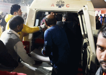 മഹാകുംഭമേളയിലെ അപകടം: 30 പേര്‍ മരിച്ചതായി സ്ഥിരീകരണം, 90 പേര്‍ക്ക് പരിക്ക്‌