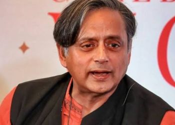 മാനനഷ്ടക്കേസ്, ശശി തരൂരിന് സമന്‍സ് അയച്ച് ഡൽഹി ഹൈക്കോടതി