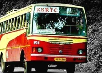 സ്കൂട്ടര് യാത്രക്കാരനെ ഇടിച്ചിട്ട് നിര്ത്താതെ പോയി, കെഎസ്ആര്ടിസി ബസ് കസ്റ്റഡിയിലെടുത്ത് പോലീസ്, 70കാരൻ ഗുരുതരാവസ്ഥയിൽ