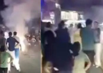 ഗതാഗതം തടസ്സപ്പെടുത്തി, പൊതുസ്ഥലത്ത് വെച്ച് പടക്കം പൊട്ടിച്ച് യുവാക്കൾ, കേസ്